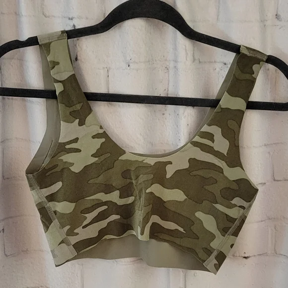 PINK Bralette - Picture 2 of 4